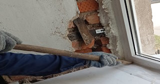 Демонтаж оконных откосов по выгодной цене от 516 руб. в Челябинске - Сварной-Члб